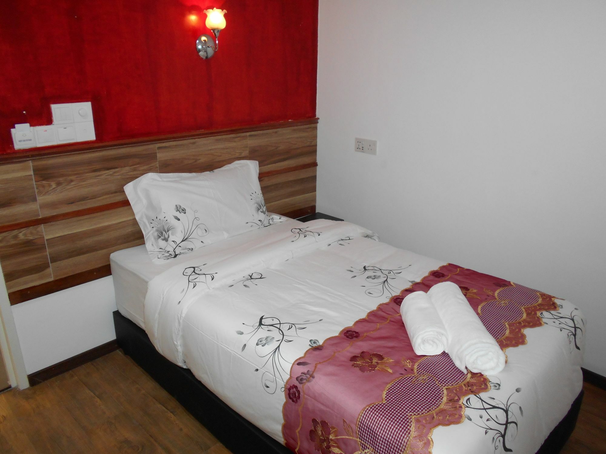 Pi Grand Hotel Sepang Dış mekan fotoğraf